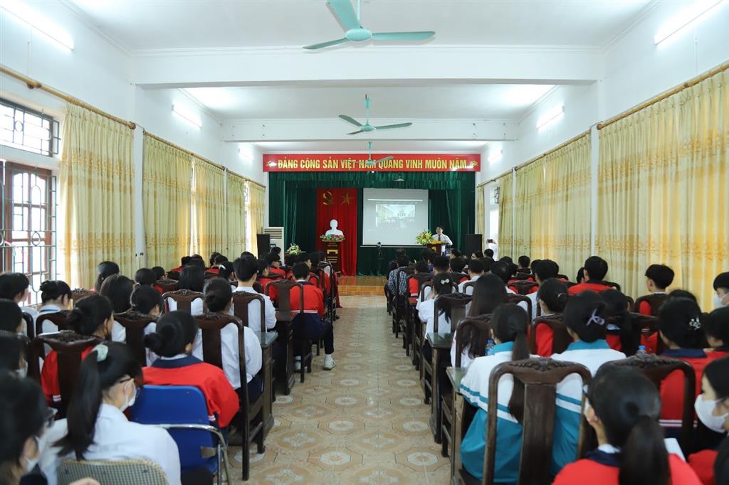 Học viện Nông nghiệp Việt Nam tổ chức Hội thảo “Hành trình khởi nghiệp từ trung học phổ thông” tại Nam Định