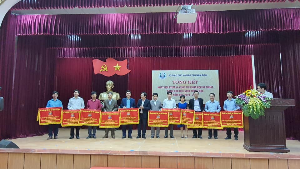 Kết quả ngày hội Stem và cuộc thi KHKT năm học 2019 - 2020