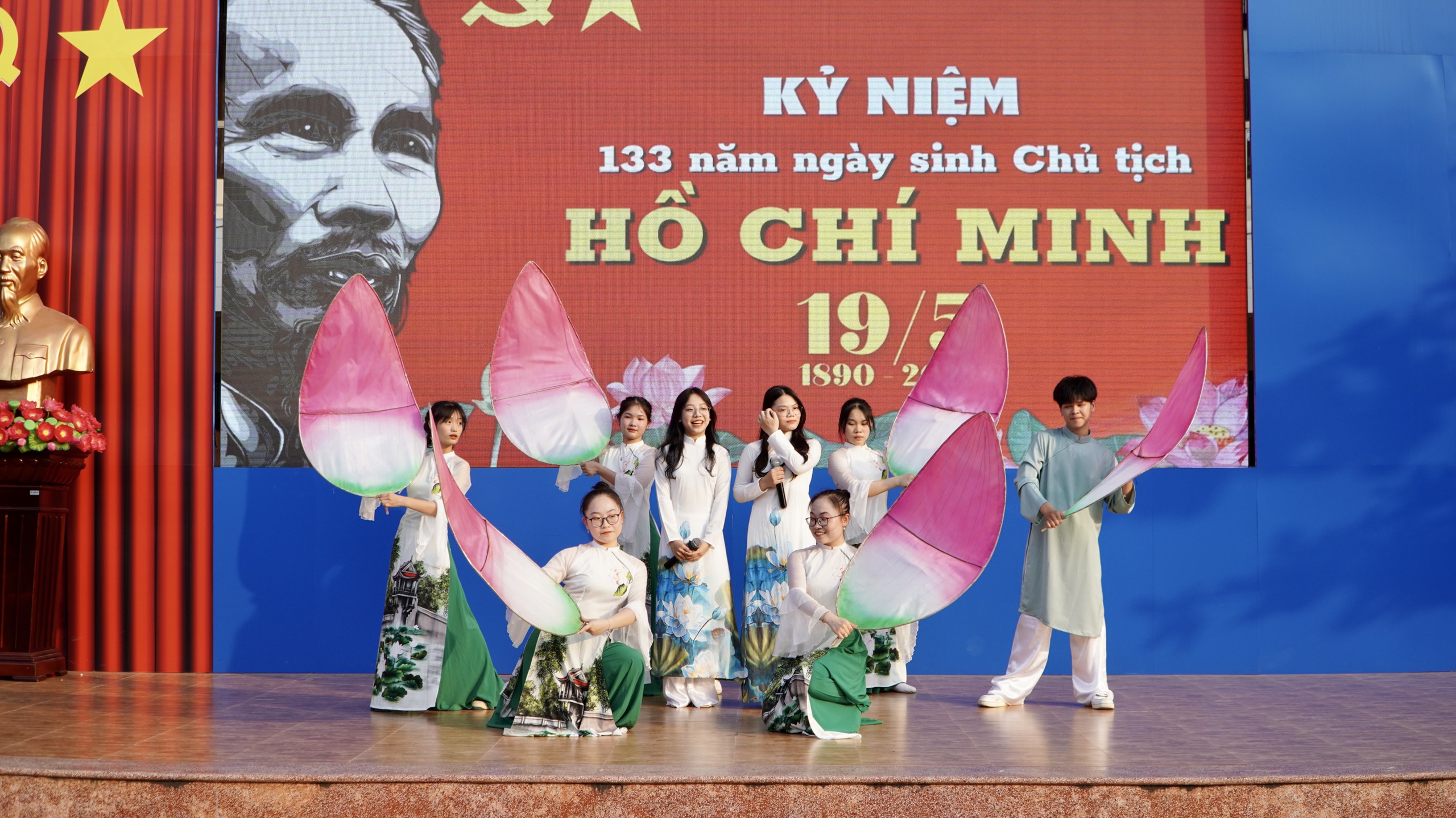 Trường THPT chuyên Lê Hồng Phong, Nam Định tổ chức Lễ Tổng kết năm học 2022-2023