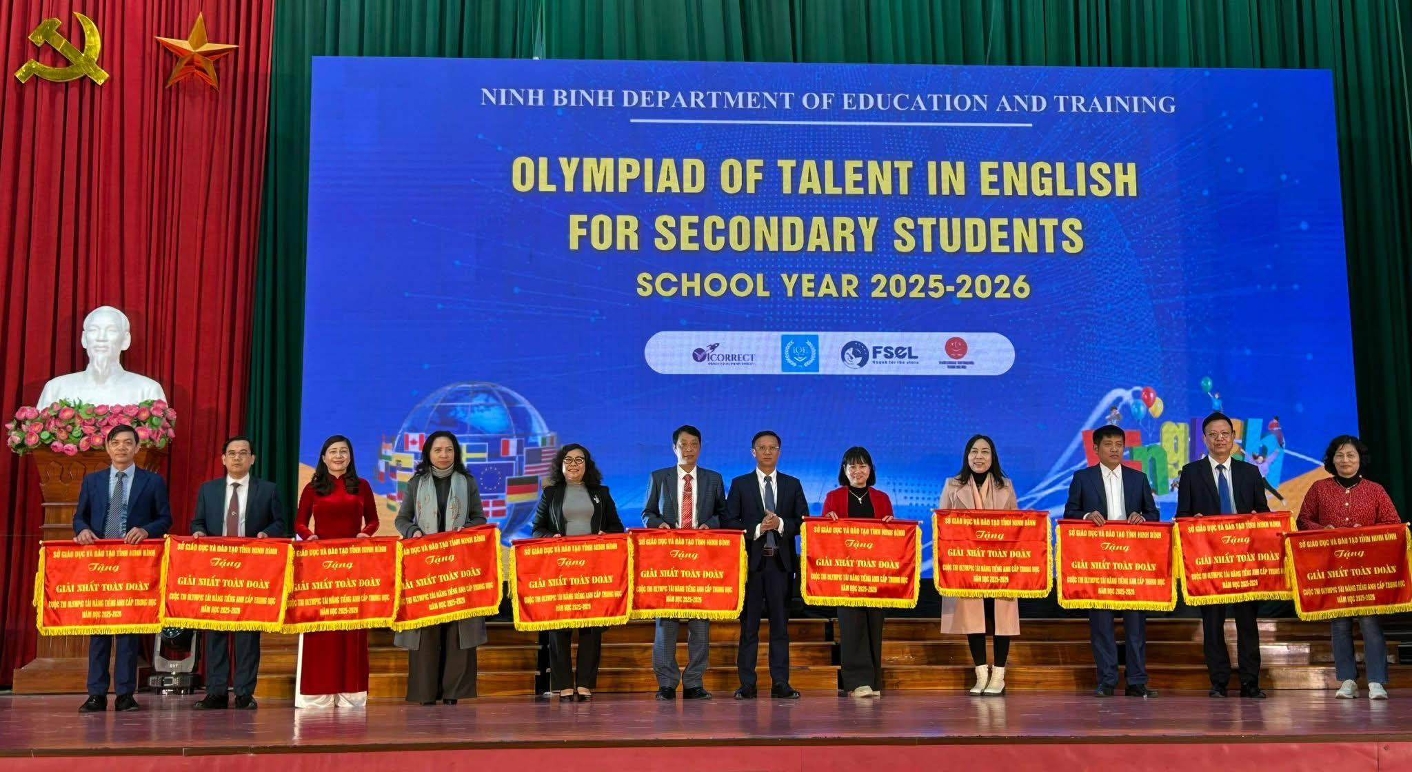 Rộn ràng mùa xuân trí tuệ - THPT chuyên Lê Hồng Phong giành "Giải Nhất của Nhất" Cuộc thi Olympic “Tài năng Tiếng Anh” cấp tỉnh