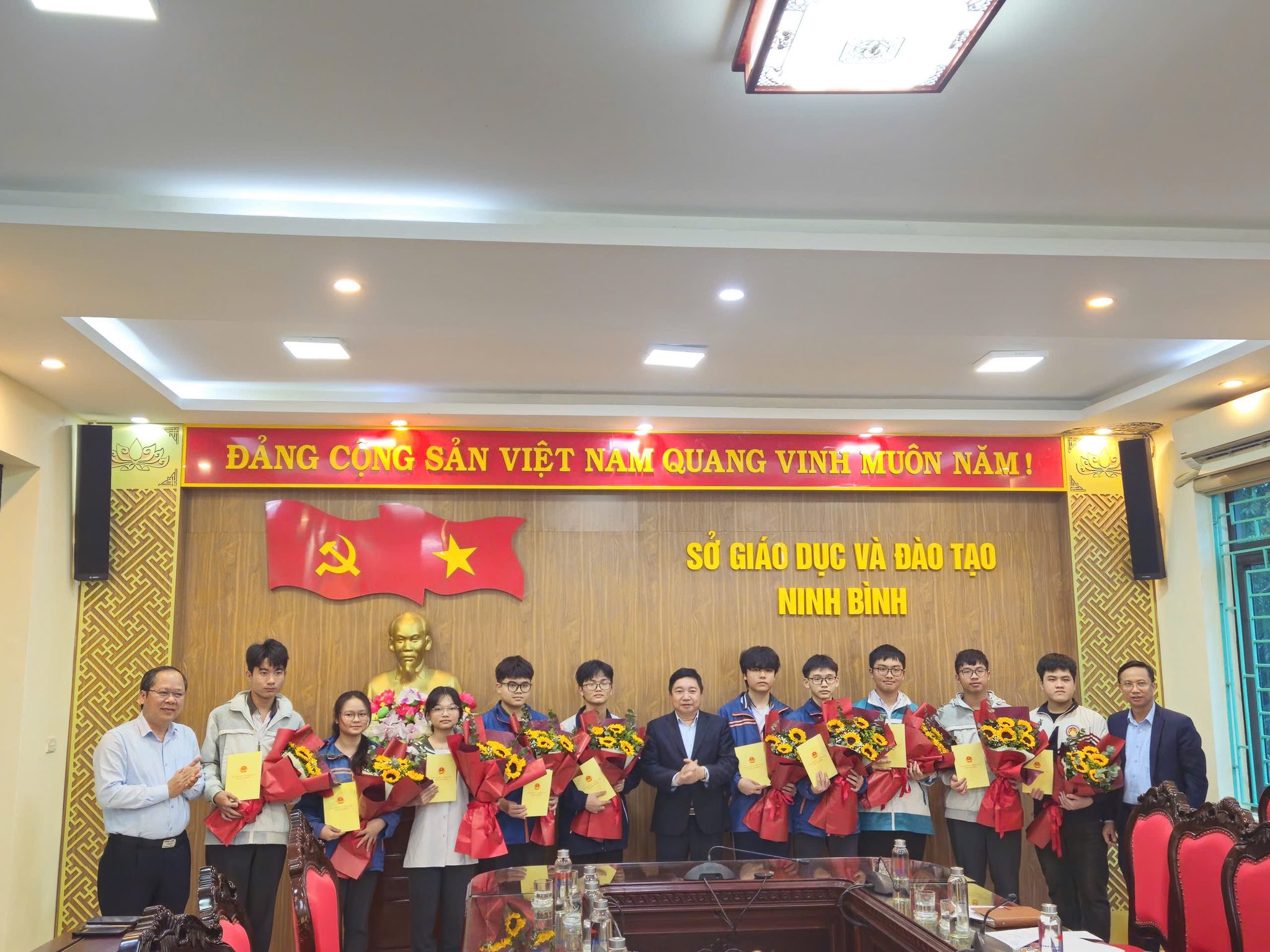 Tiếp lửa khát vọng – Vững bước chinh phục đỉnh cao tri thức