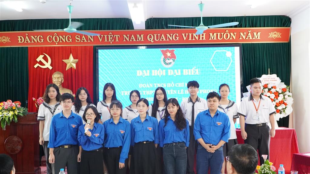 Đại hội đại biểu Đoàn TNCS Hồ Chí Minh trường THPT chuyên Lê Hồng Phong nhiệm kì 2023 - 2024